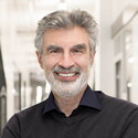 Yoshua Bengio